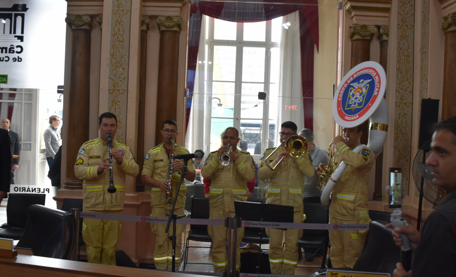 Corpo de Bombeiros Militar do Paraná é homenageado na Câmara Municipal de Curitiba pelos 113 anos de história