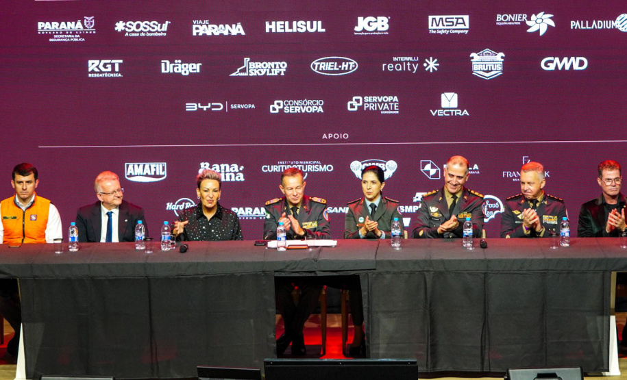 Curitiba recebe 10º Encontro Nacional de Bombeiras Militares celebrando 20 anos da entrada das mulheres no CBMPR