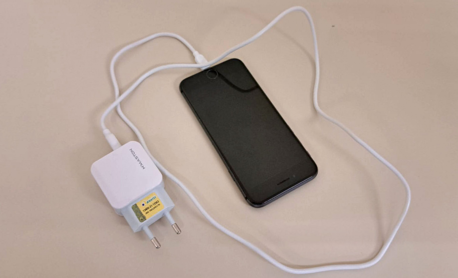 Corpo de Bombeiros alerta para riscos de acidentes com carregadores de celular