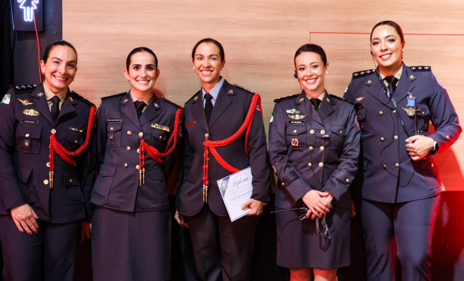 Curitiba recebe 10º Encontro Nacional de Bombeiras Militares celebrando 20 anos da entrada das mulheres no CBMPR