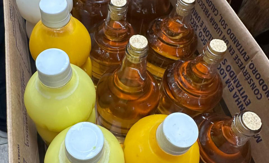 PCPR destrói 300 mil garrafas em operação contra bebidas irregulares em Curitiba e RMC