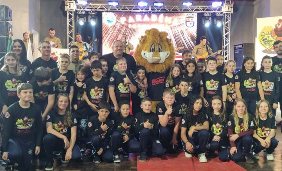 Prevenção às drogas: PMPR celebra 25 anos do Proerd com ações a 2 milhões de crianças