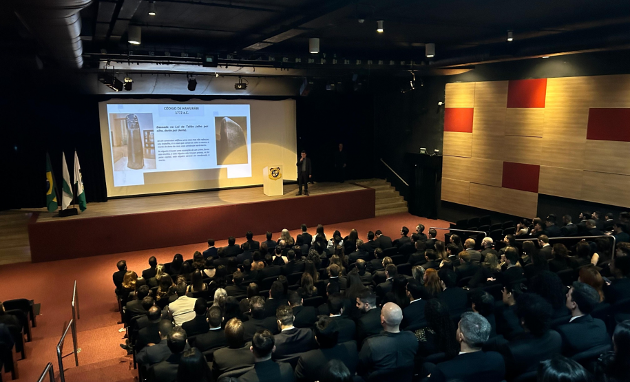 Polícia Científica do Paraná inicia curso de formação para novos peritos e técnicos oficiais