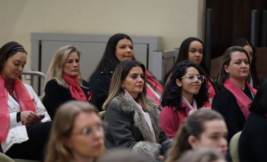 Sesp promove palestras de prevenção do câncer de mama e saúde feminina