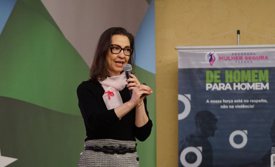 Sesp promove palestras de prevenção do câncer de mama e saúde feminina