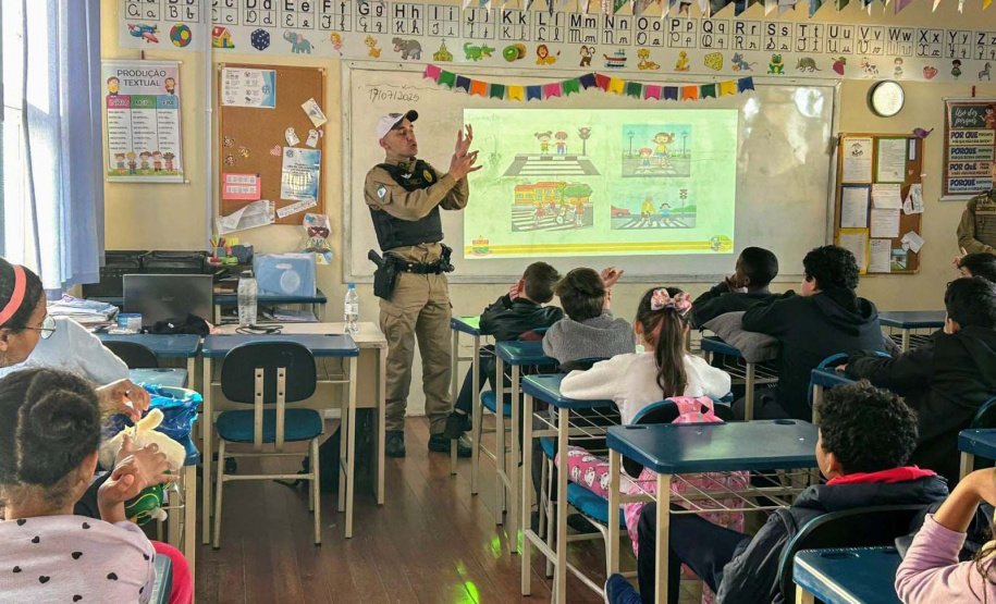 Ações educativas do Batalhão de Trânsito da PMPR impactam 5,2 mil pessoas em 2025
