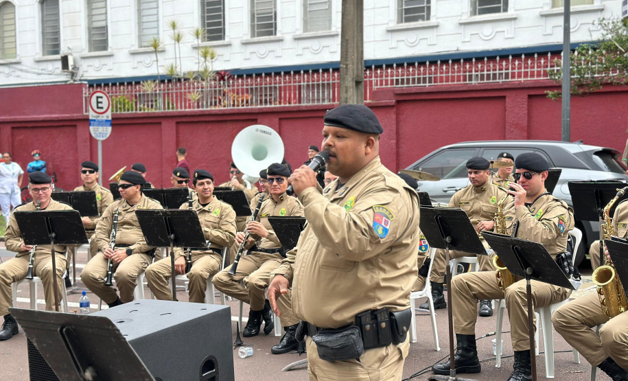 Música e esperança: Banda da PMPR faz show para crianças do Hospital Pequeno Príncipe