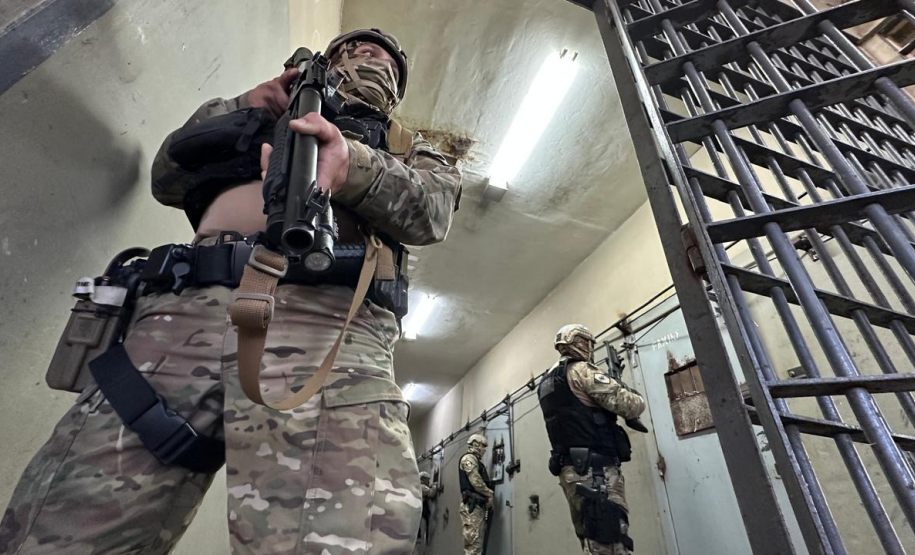 Operação Intramuros reforça fiscalização em penitenciárias do Paraná