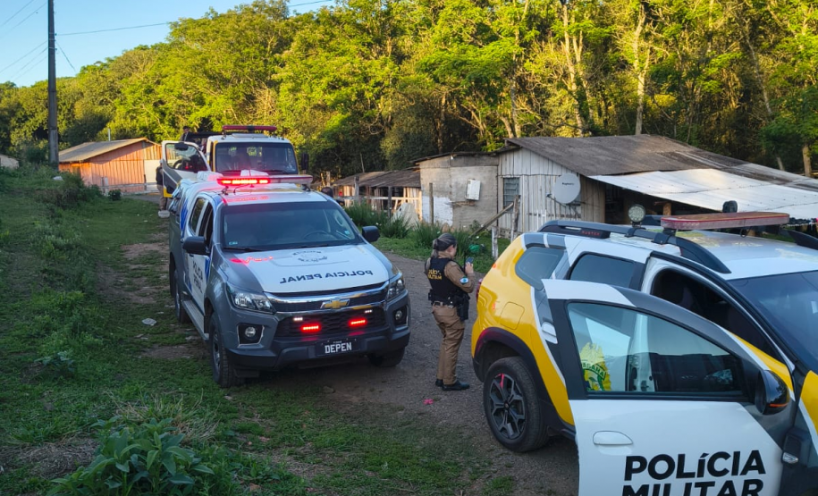 PMPR e PPPR desarticulam oficina clandestina e apreendem motocicletas adulteradas em Ponta Grossa