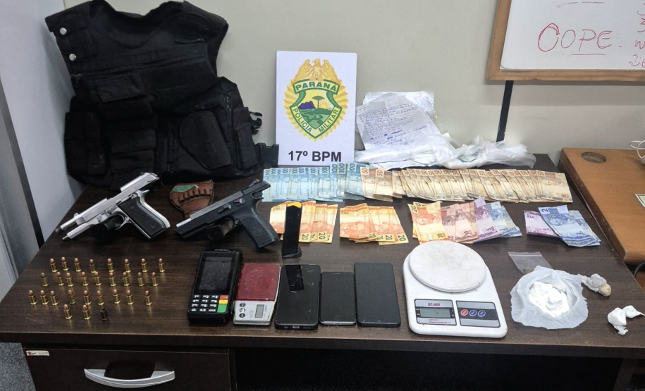 PMPR prende cinco pessoas e apreende armas e drogas em Campo Largo