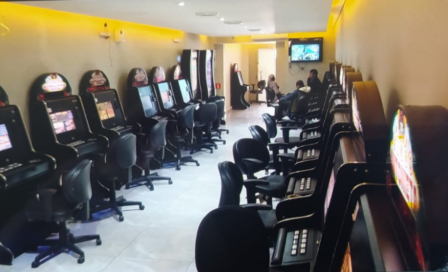 PMPR desmantela ponto de jogos de azar e apreende máquinário em Pinhais