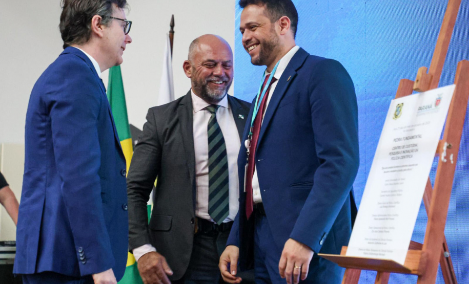 Com foco na eficiência, novo diretor-geral da Polícia Científica do Paraná assume o cargo