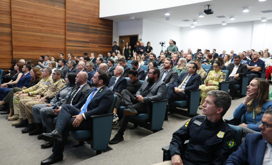 Com foco na eficiência, novo diretor-geral da Polícia Científica do Paraná assume o cargo