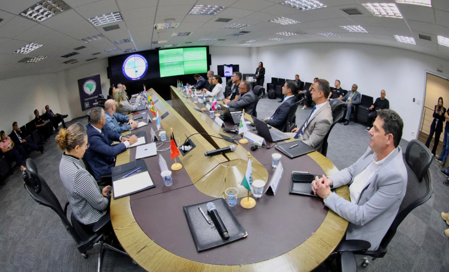 Fortalecimento da rede nacional do Disque Denúncia é tema de encontro no Paraná