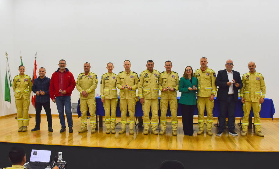 Bombeiros formam 69 novos socorristas, especialistas no atendimento pré-hospitalar