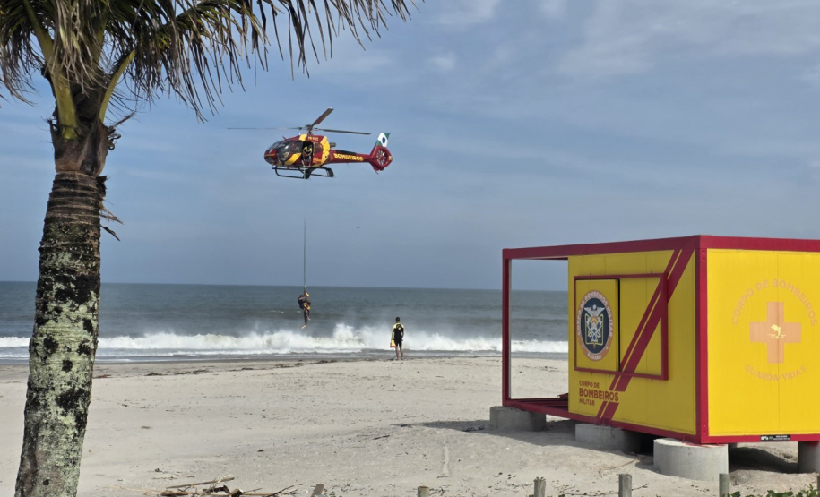 Após treinamento, helicóptero do Corpo de Bombeiros já está de prontidão no Litoral