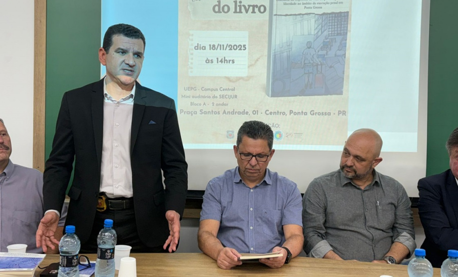 PPPR lança obra produzida em parceria com universidade e comunidade em Ponta Grossa