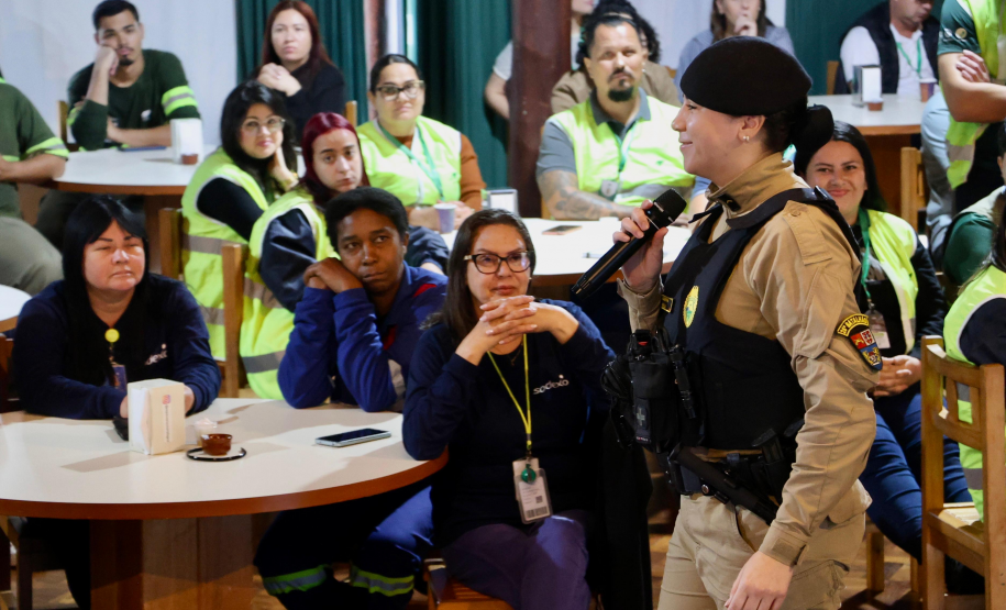 SESP leva Programa Mulher Segura a funcionários da Klabin com foco no combate à violência doméstica