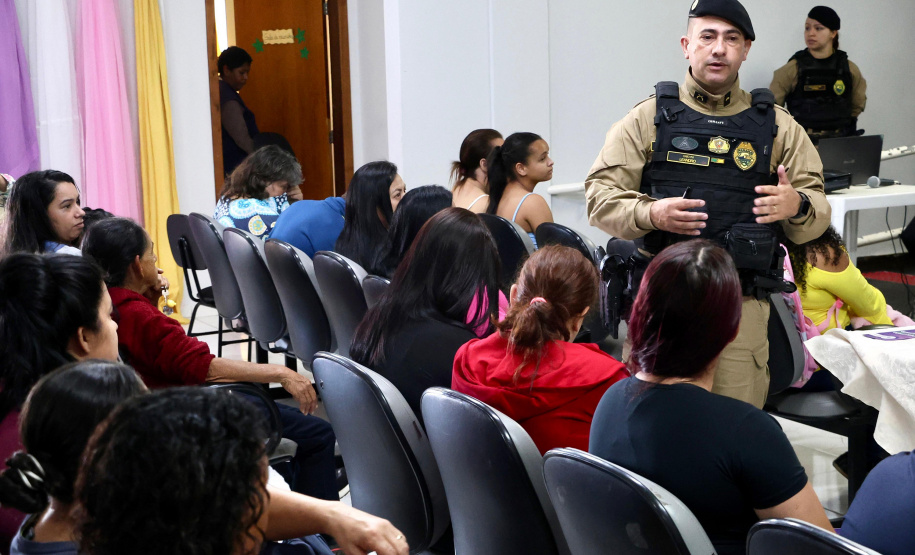 Palestras nos Campos Gerais apresentam ações do Programa Mulher Segura