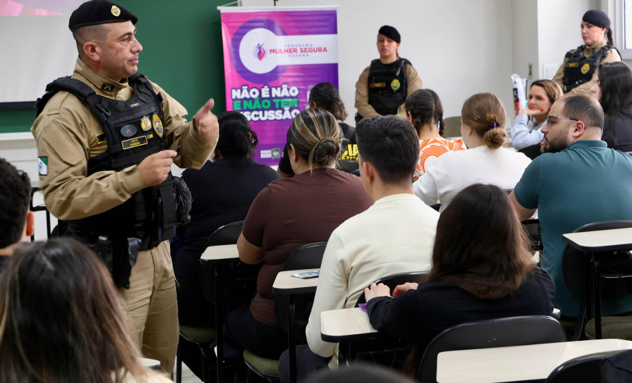 Mulher Segura: policiais realizam palestra para alunos de Direito em Ponta Grossa