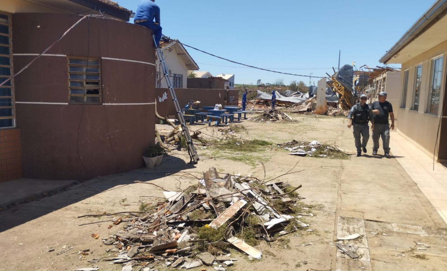 Paraná coloca presos para reconstruir escolas e Apae de Rio Bonito do Iguaçu