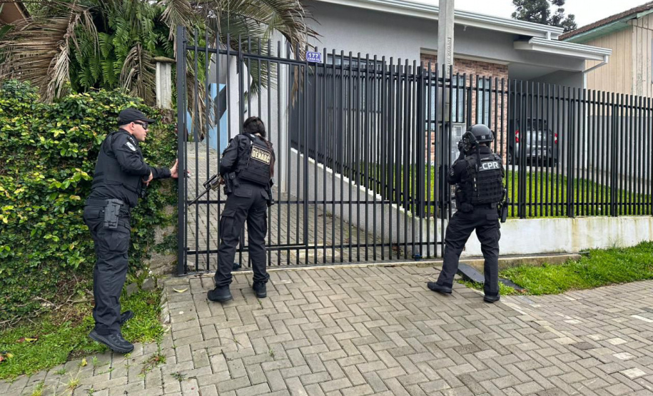 PCPR apreende drogas, celulares e prende mulher em ação contra venda de cetamina