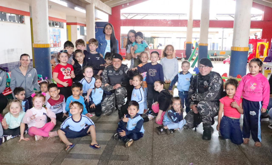 PMPR realiza ação interativa com crianças da CMEI Dona Laura em Rio Bonito do Iguaçu