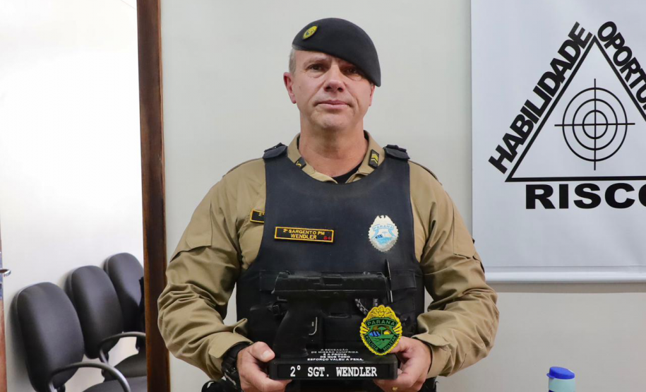 Legado e coragem: PM que atuou no assalto à transportadora de valores em Guarapuava se aposenta após 28 anos