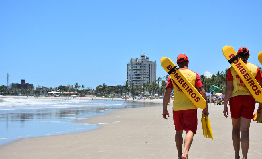 Verão Maior Paraná terá 669 bombeiros e 362 guarda-vidas, maior contingente da história