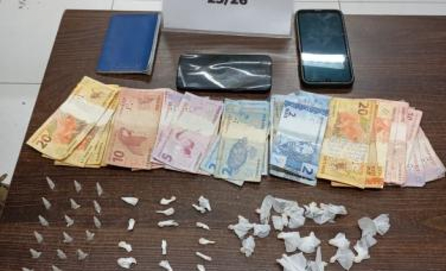 PMPR realiza apreensão de drogas durante o Verão Maior Paraná em Matinhos