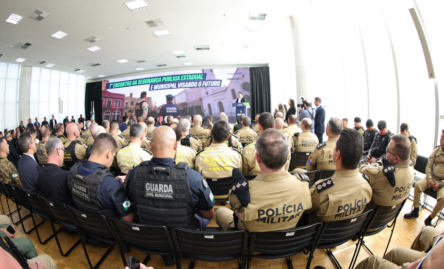 Paraná discute integração das forças de segurança do Estado e dos municípios