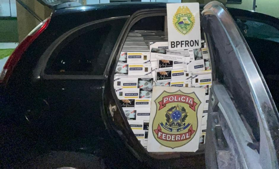 PMPR e PF apreendem veículo com 1,5 mil pacotes de cigarros contrabandeados