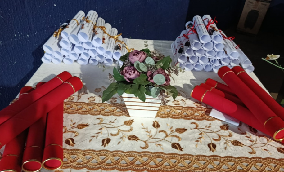 Ressocialização: formatura certifica 346 pessoas privadas de liberdade em Foz do Iguaçu