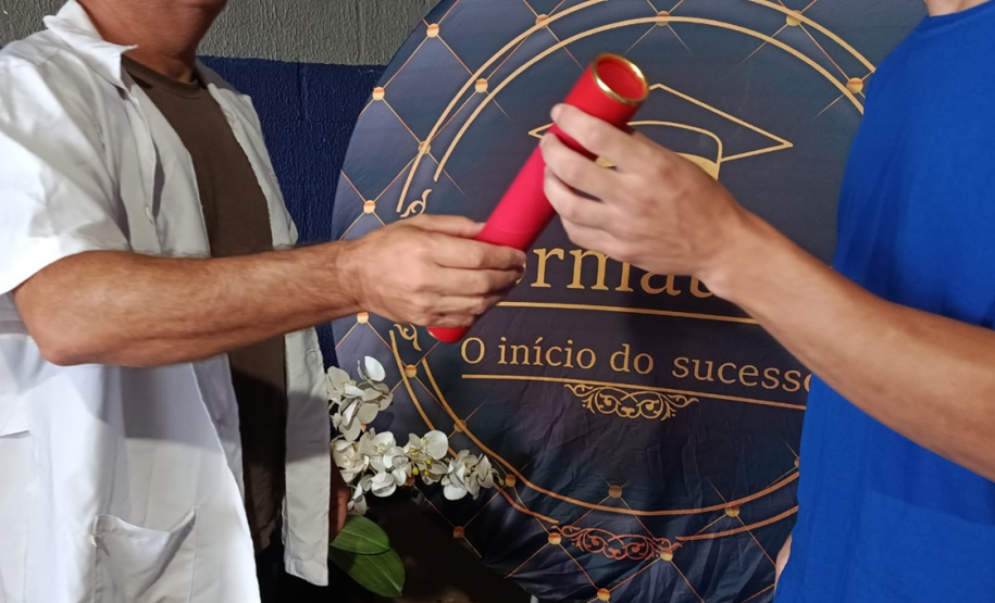 Ressocialização: formatura certifica 346 pessoas privadas de liberdade em Foz do Iguaçu