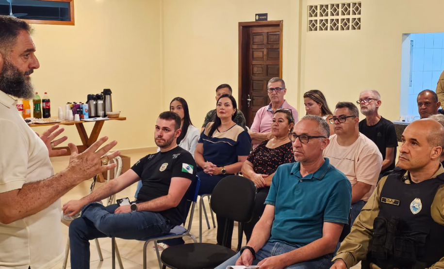 Paranaguá sedia reunião regional dos CONSEGs durante a Missão Paraná IV