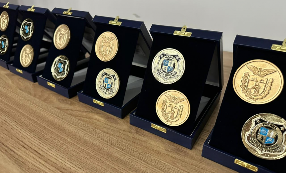 Polícia Científica do Paraná celebra o Dia do Perito Criminal com homenagens