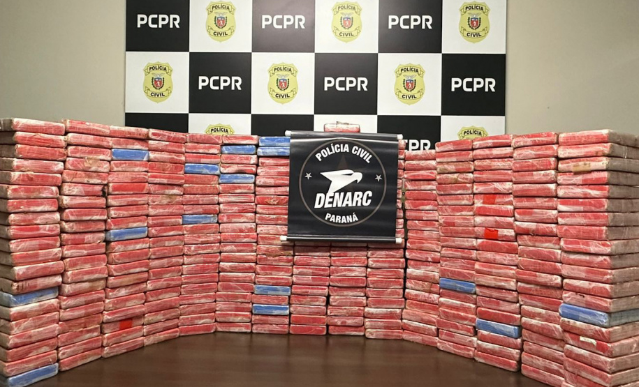PCPR apreende 328 quilos de cocaína em carro a partir de denúncia anônima