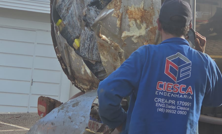 Em ação integrada, PMPR apreende caminhão com quase seis toneladas de maconha na PR-493