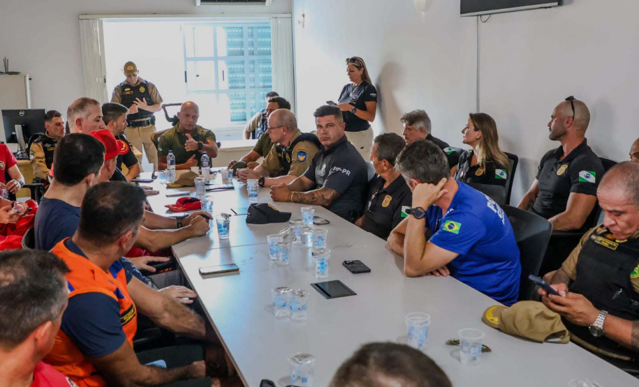 Operação integrada mobiliza forças de segurança para a virada no litoral do Paraná