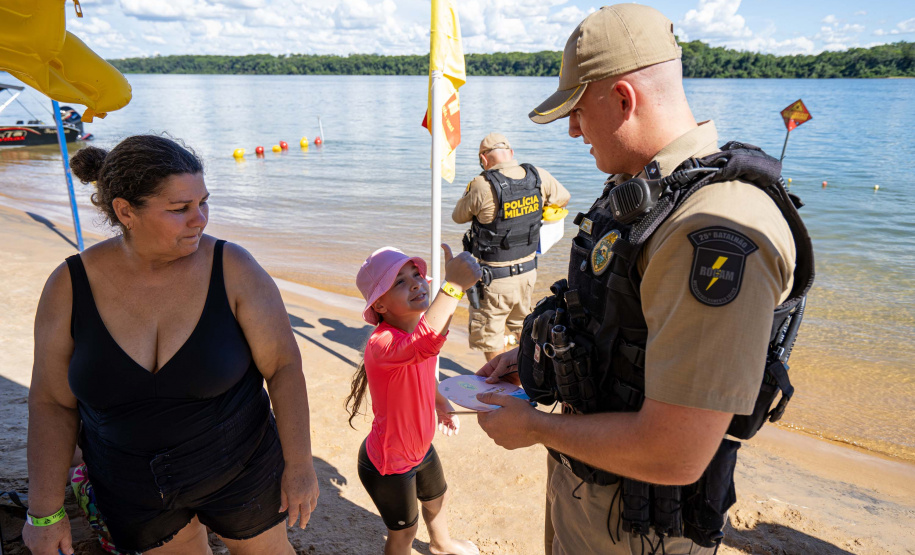 Por terra e água, forças de segurança garantem verão tranquilo no Noroeste