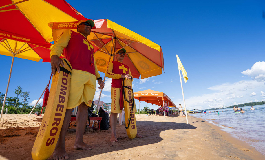 Por terra e água, forças de segurança garantem verão tranquilo no Noroeste