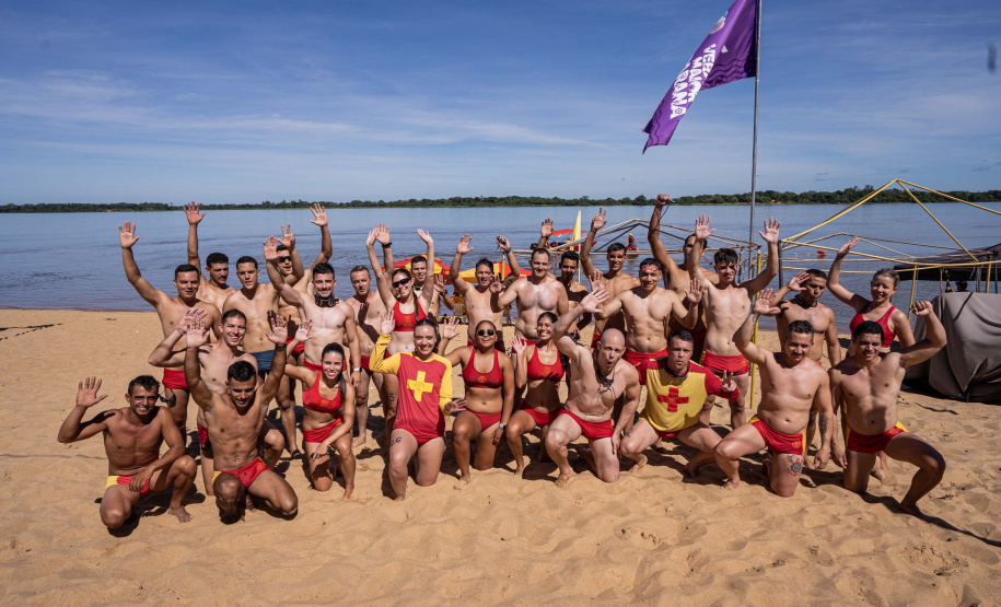 Porto São José recebe Troféu Elite, que treina bombeiros para resgates aquáticos