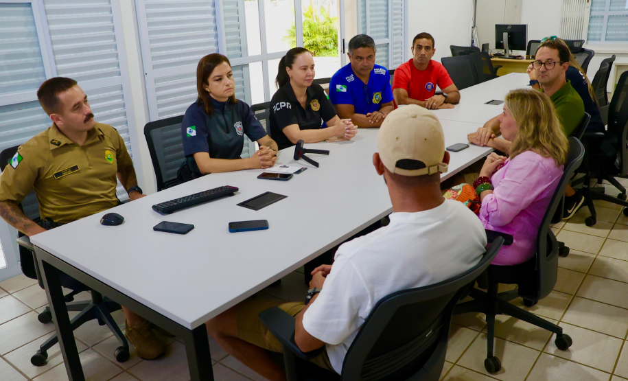 CCO da SESP recebe desembargadora da única Câmara do país especializada em violência doméstica