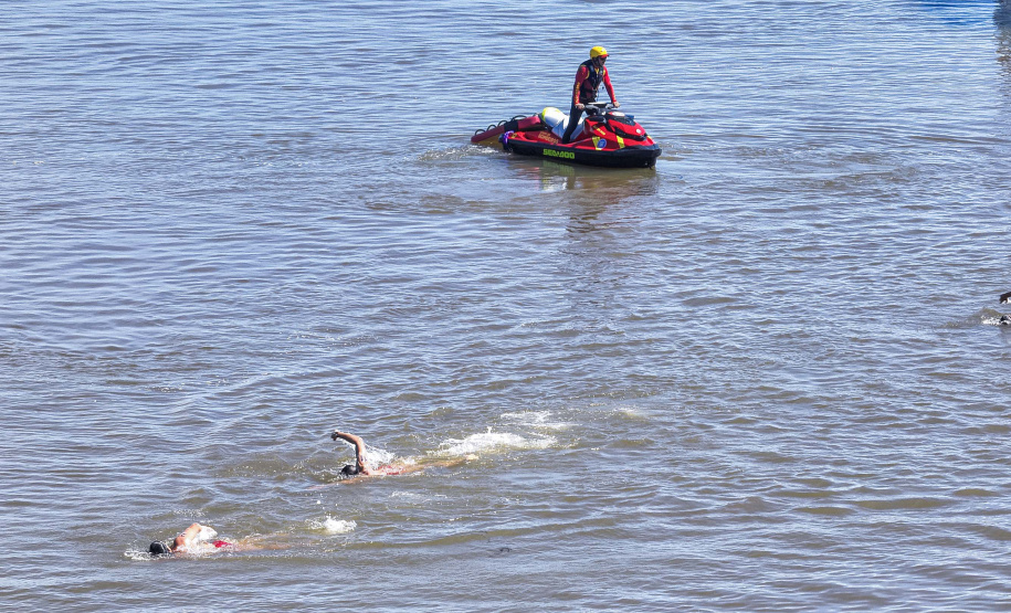 Porto São José recebe Troféu Elite, que treina bombeiros para resgates aquáticos