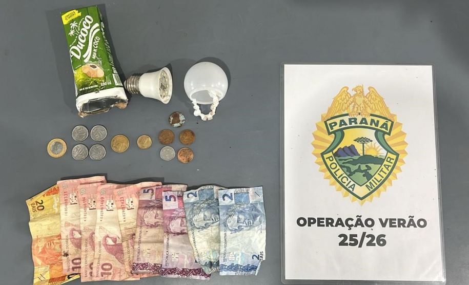 PMPR apreende lâmpada com pedras de crack e prende dois homens por tráfico em Guaratuba