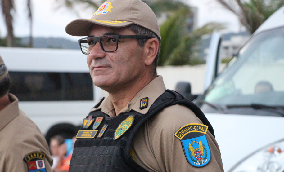 Polícia Militar atua para público recorde no primeiro grande show da temporada em Matinhos