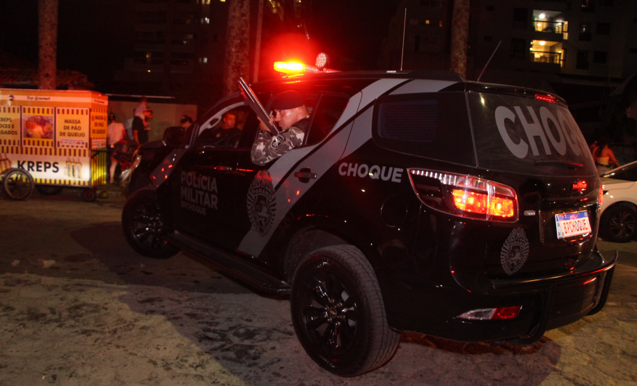 Polícia Militar atua para público recorde no primeiro grande show da temporada em Matinhos