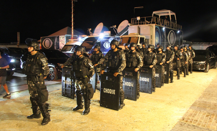 Polícia Militar atua para público recorde no primeiro grande show da temporada em Matinhos
