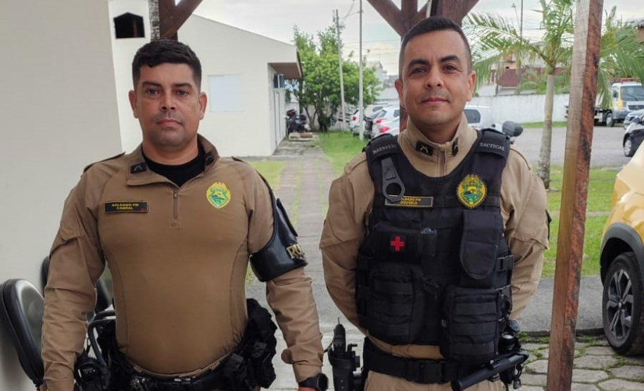 Patrulha Rural da PMPR resgata família arrastada por "Cabeça d’Água" em Guaratuba