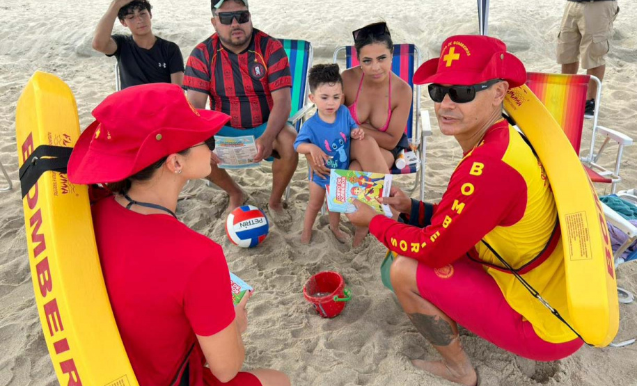 Verão Maior Paraná: Bombeiros já distribuíram 6 mil pulseirinhas de identificação